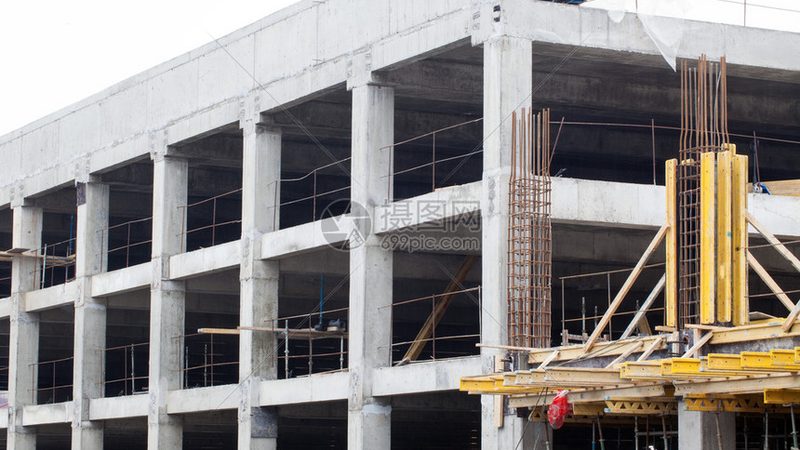 公路工程与市政工程：规范数量对比解析
